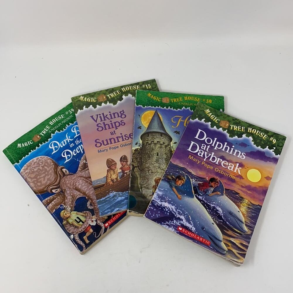 Bundle of 4 Magic Tree House Young Readers Books See Titles in Description